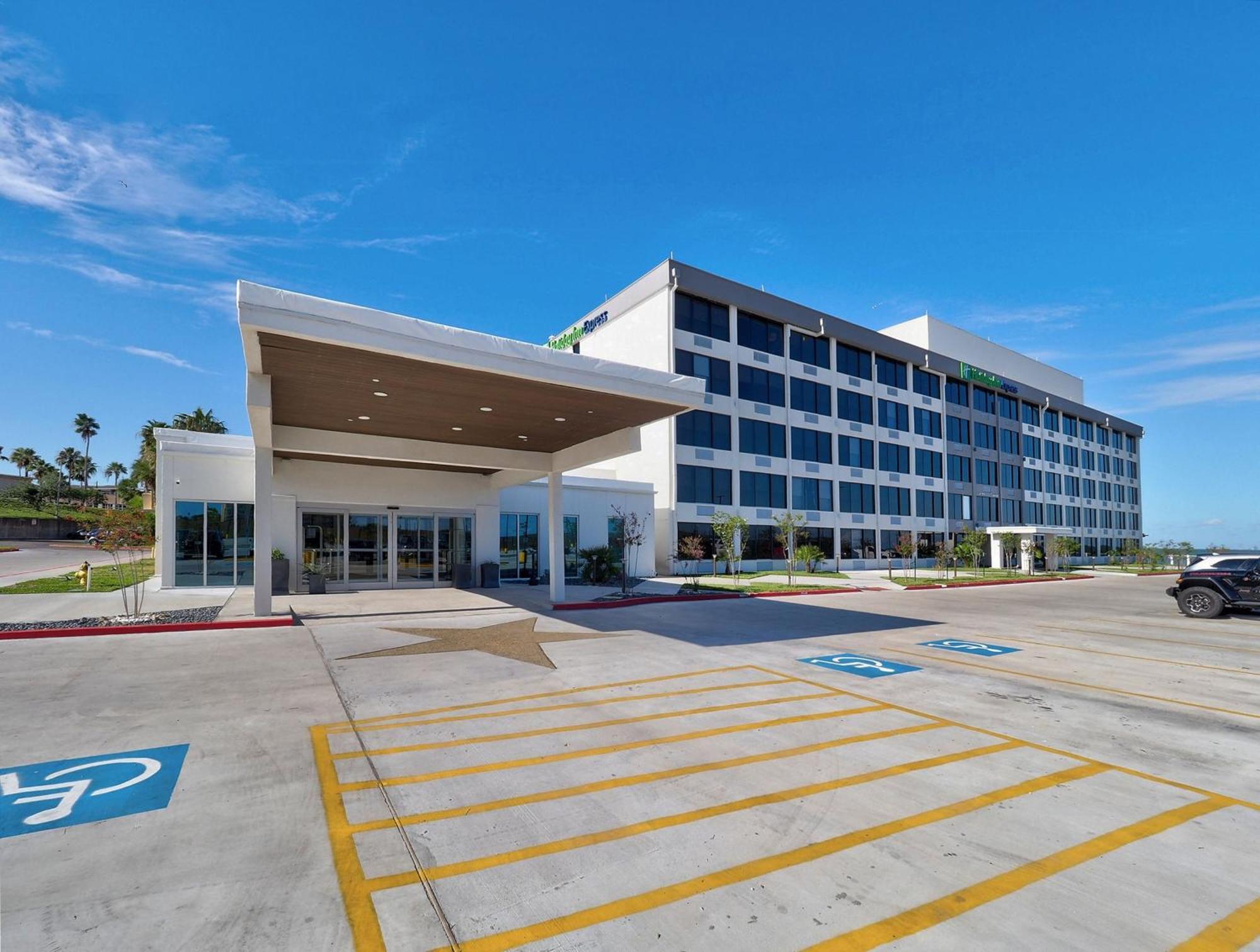 Holiday Inn Express Corpus Christi - Beachfront By Ihg Dış mekan fotoğraf